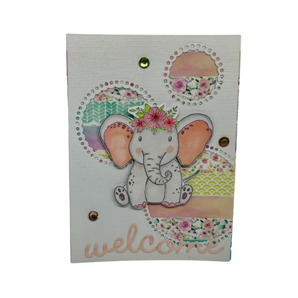 Carte de Naissance Fille Éléphanteau Doux & Fleuri