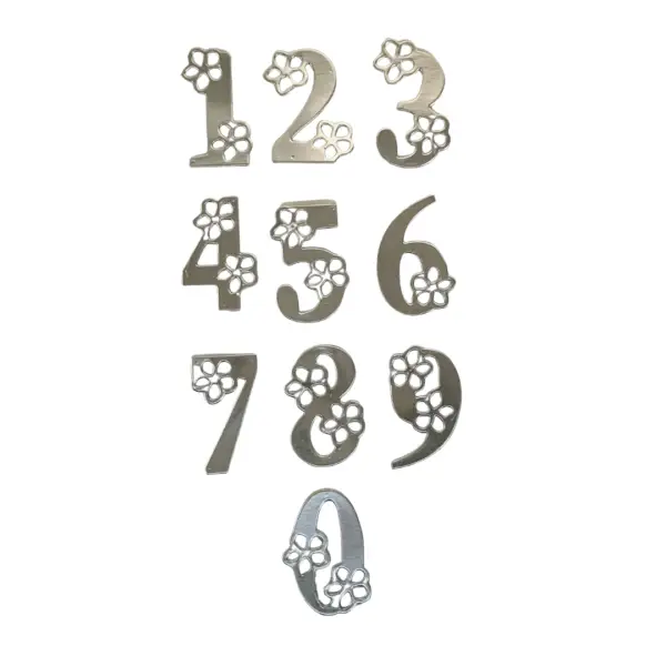 Série de chiffres de 0 à 9 en argent avec fleurs découpées pour personnalisation de carte